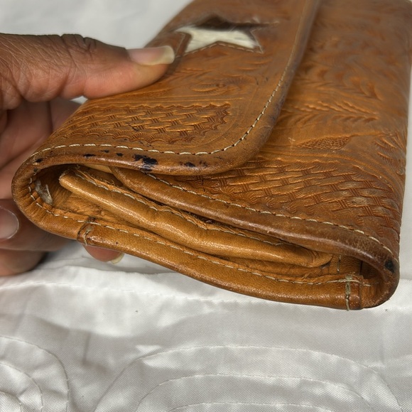 Brown Leather and fur embossed floral design wallet. Holds 12 cards. - Picture 11 of 13